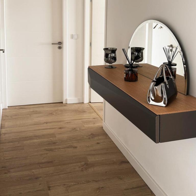 Vue mer exceptionnelle avec confort moderne, climatisation et parking - Two-Bedroom Apartment - 8