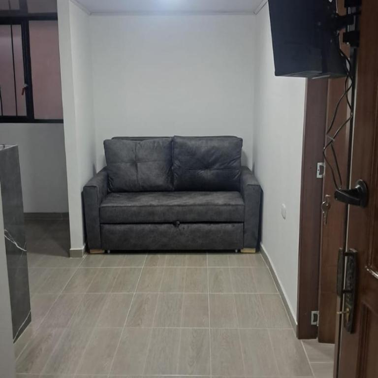 Apartaestudio cerca Hospital departamenta - Apartamento de 1 dormitorio - 5