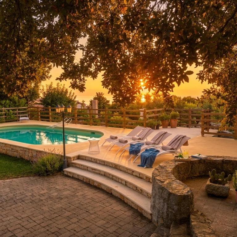Trulli Alba di Mare - Villa con Piscina Privata - 3