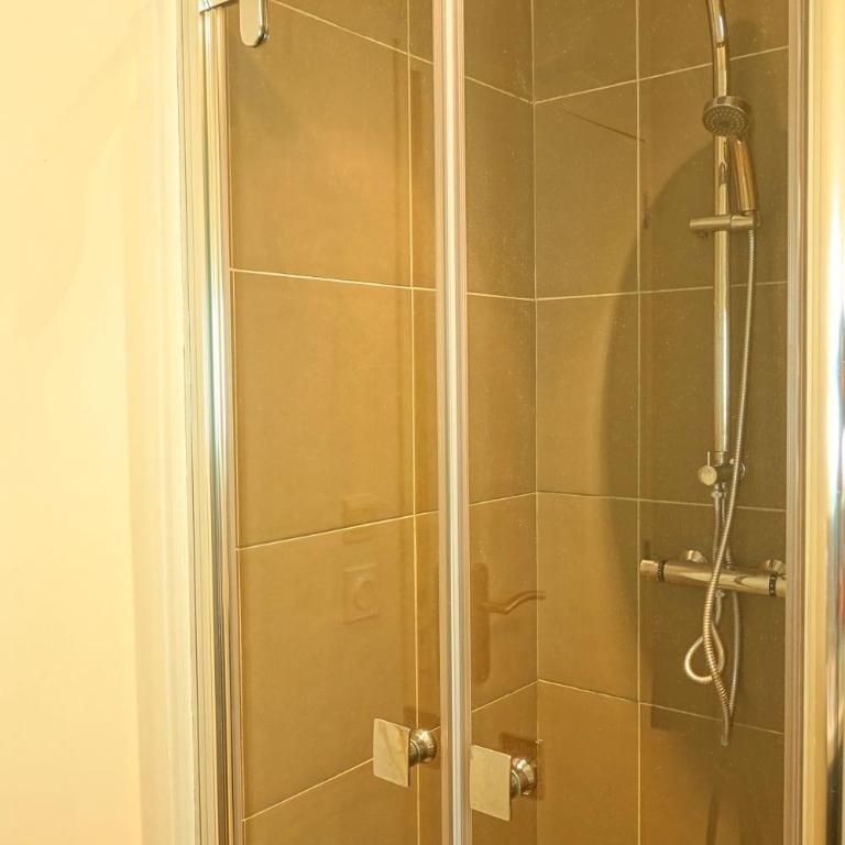 Central Biarritz modern flat - One-Bedroom Apartment - 2