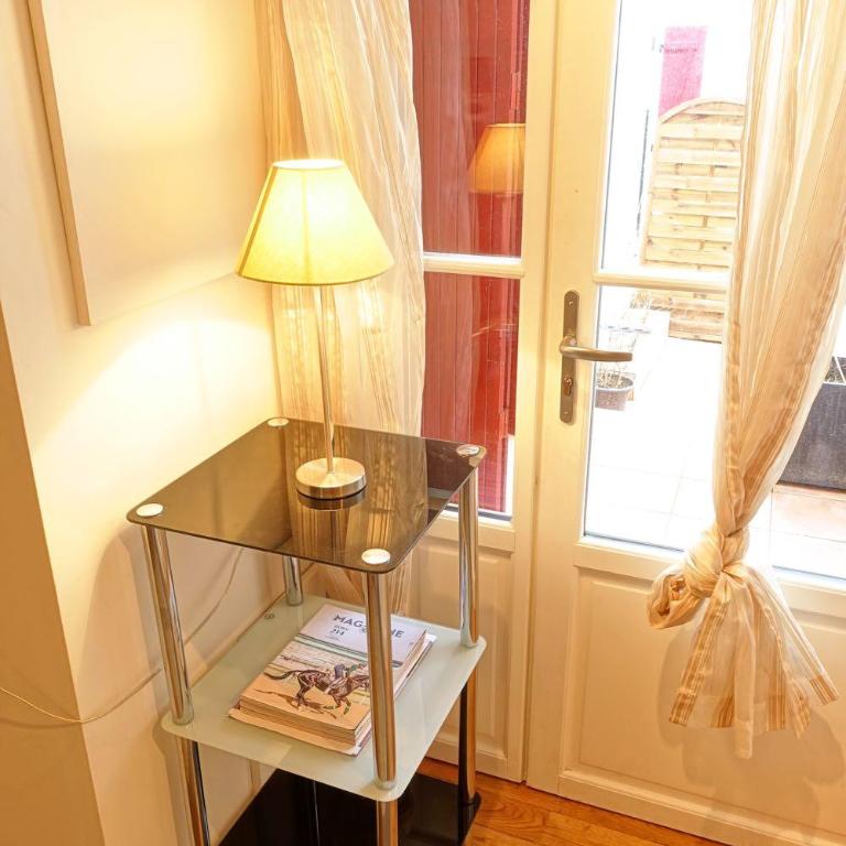 Central Biarritz modern flat - One-Bedroom Apartment - 7