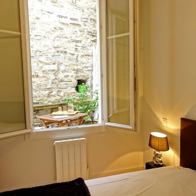 Central Biarritz modern flat - One-Bedroom Apartment - 12