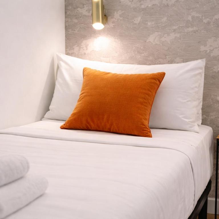 Duque de alba Madrid - Two-Bedroom Apartment - 16