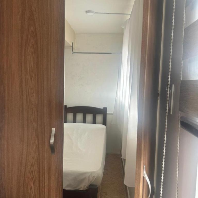 La Posada de Mary - Three-Bedroom Apartment - 7