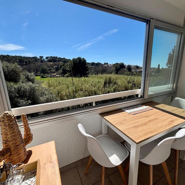 Appartement climatisé avec Piscine à Sanary - Apartment - 11