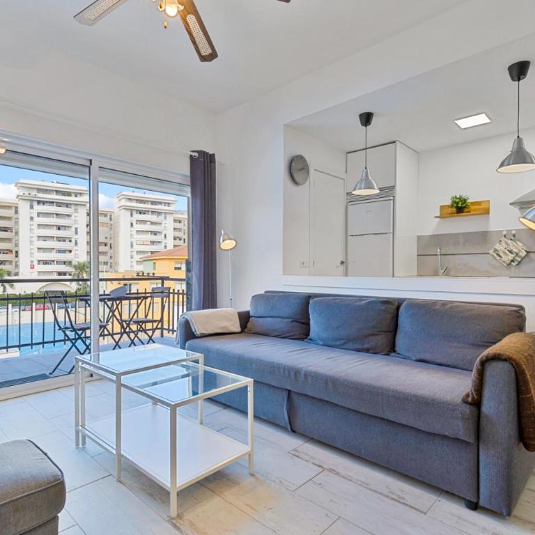 Modern apartment in Los Boliches near beach - Apartamento - 3