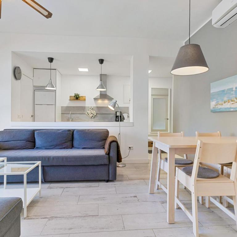 Modern apartment in Los Boliches near beach - Apartamento - 2