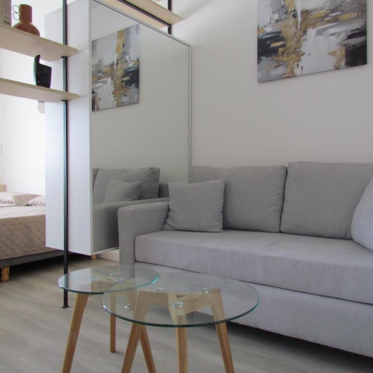 Esmeralda y Marcelo T de Alvear - One-Bedroom Apartment - 13