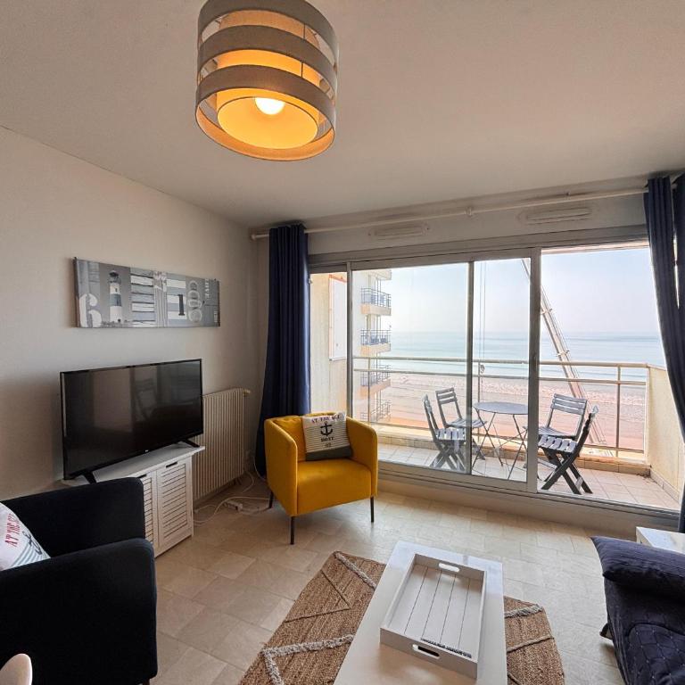 Appartement T2 face à la plage, 4 couchages, avec balcon – Les Sables-d'Olonne - FR-1-197-534 - Apartment - 10