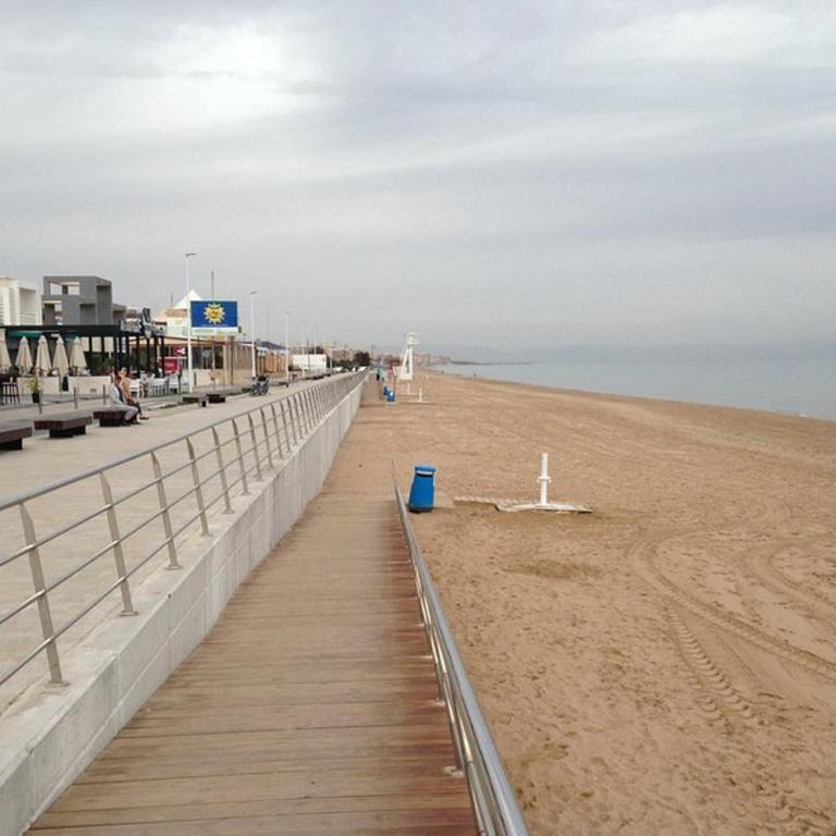 Torrevieja CityCenter LocosBeach 50m Exclusive Apartment - Apartamento de 2 dormitorios - 16