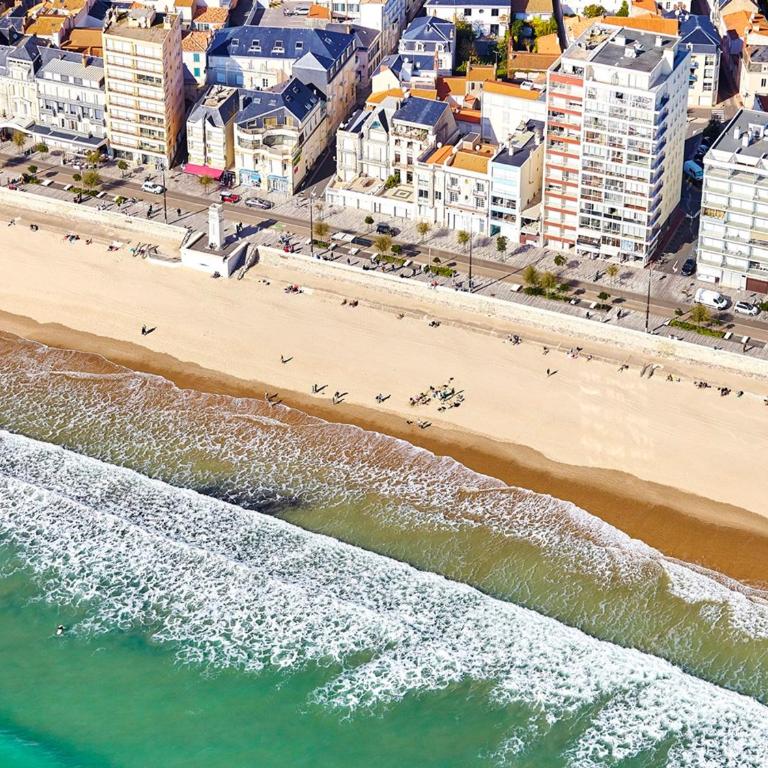 Studio rénové avec piscine et parking, proche plage - FR-1-92-955 - Appartamento - 10