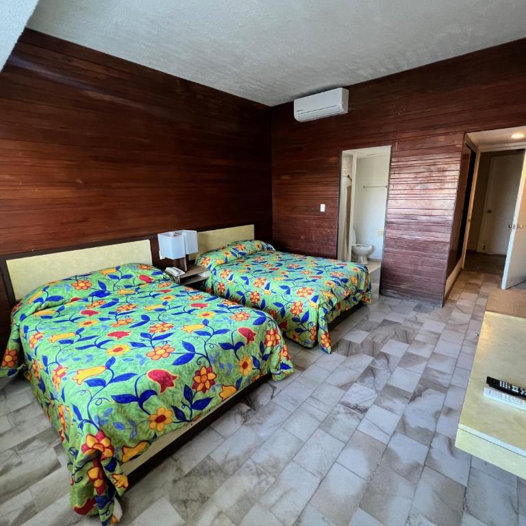Hotel De Cima Beach Club - Standard Twin Room with Garden View - 5