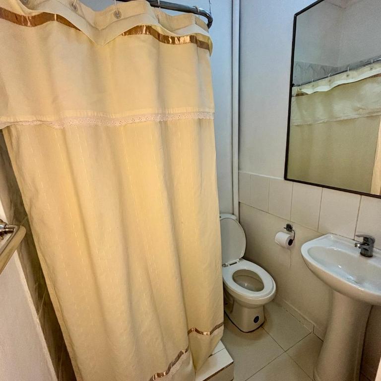 Alojamiento La Rosa - Habitación Doble con baño privado - 5