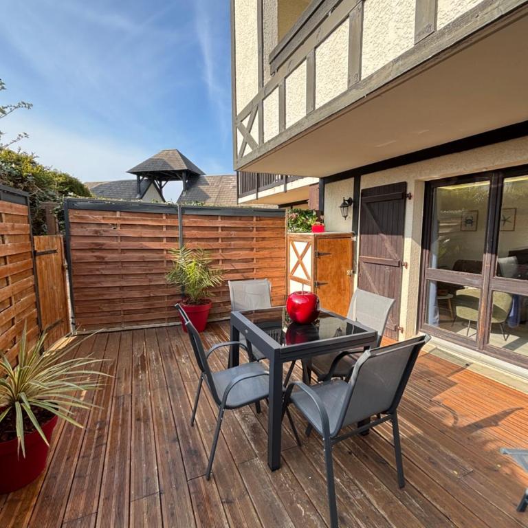Le Cocon De Cabourg avec terrasse, piscine et tennis - One-Bedroom Apartment with Terrace - 1