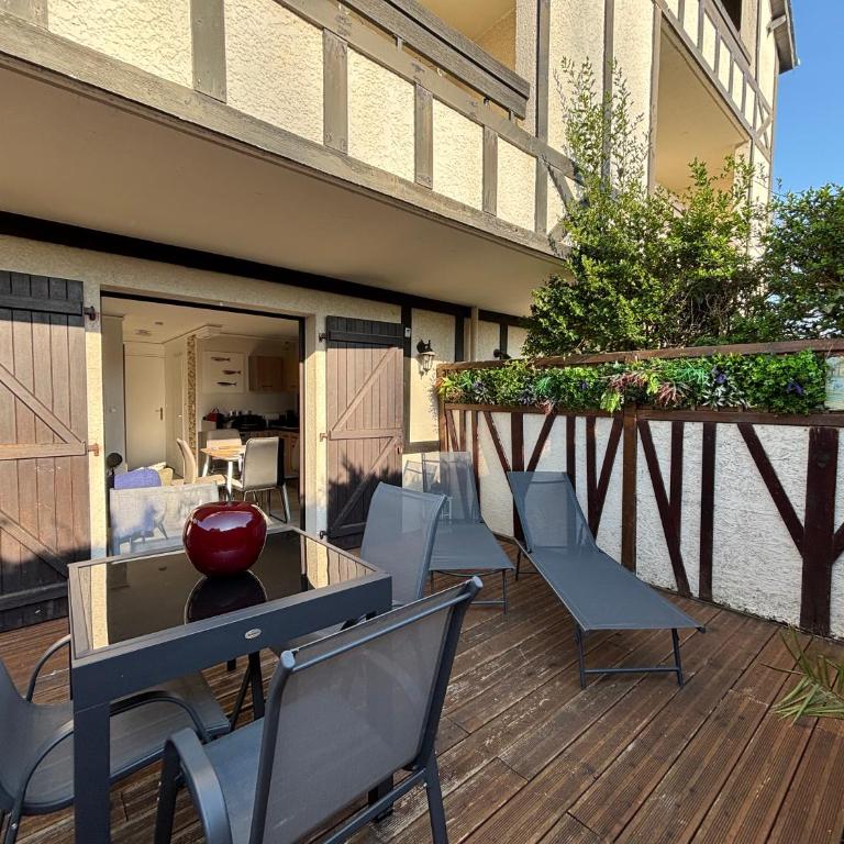 Le Cocon De Cabourg avec terrasse, piscine et tennis - One-Bedroom Apartment with Terrace - 11
