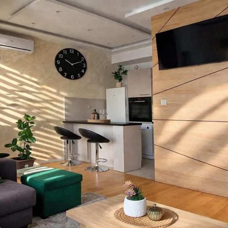 Extra Apartman-City Center with Parking - Apartman - 2