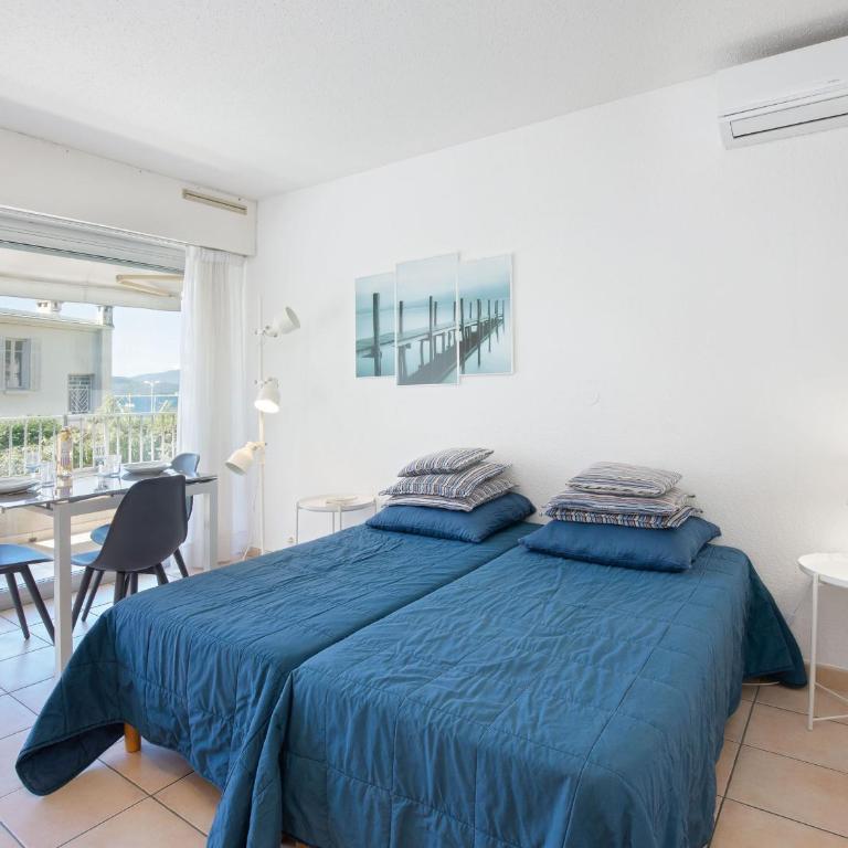 Studio Climatisé Proche Plage et Commerces avec Balcon, Wi-Fi et Parking - FR-1-466A-16 - Studio - 6