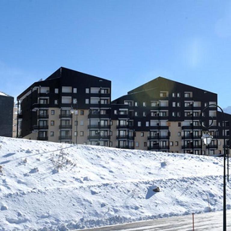 Appartement 2 pièces rénové, skis aux pieds, 5 pers, style montagnard, balcon - FR-1-344-938 - Apartamento - 19