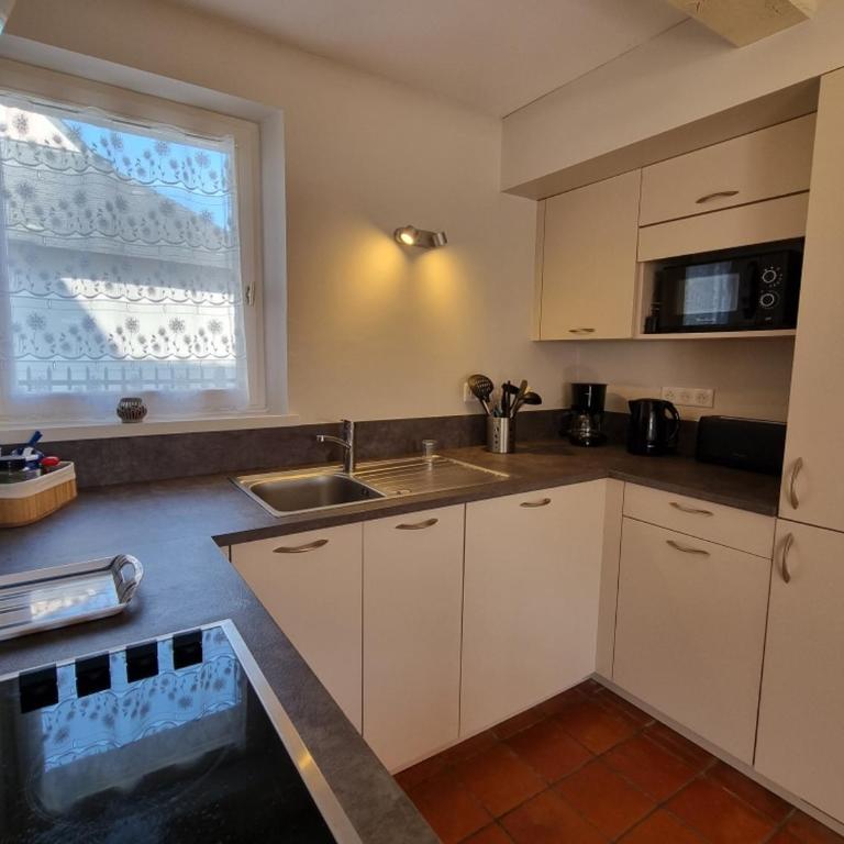 Maison en pierres typique, 3 chambres, parking, proche plages à Arzon - FR-1-775-43 - Maison de Vacances - 18