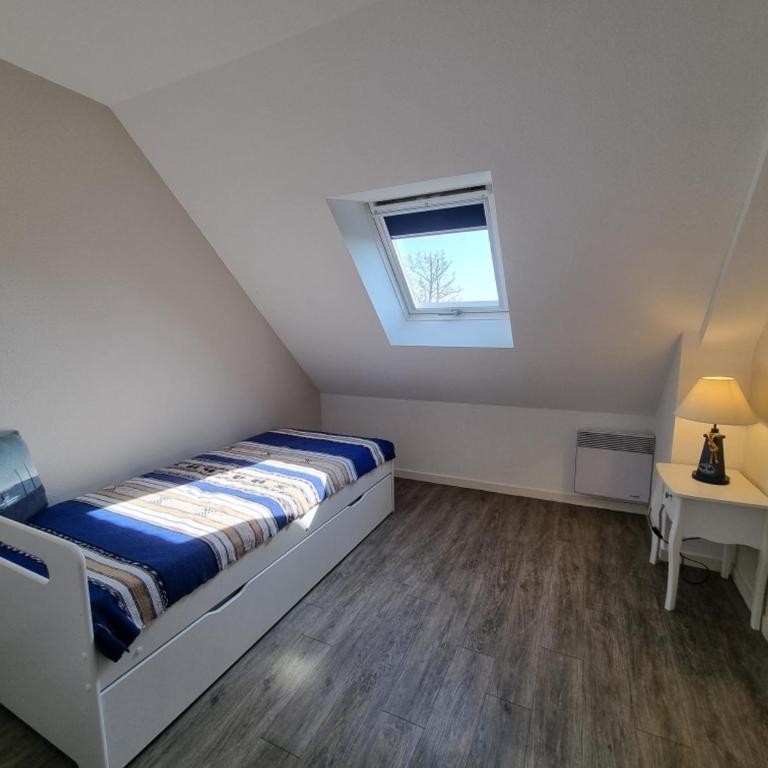 Maison en pierres typique, 3 chambres, parking, proche plages à Arzon - FR-1-775-43 - Maison de Vacances - 22