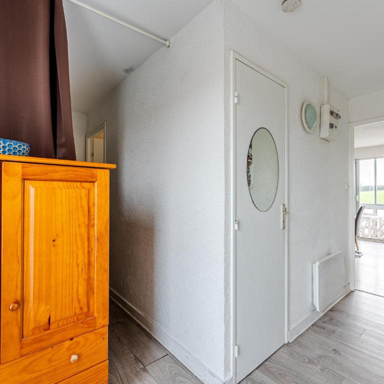 Studio cabine en front de mer avec loggia fermée et parking, 4 pers. - FR-1-521-266 - Studio - 7