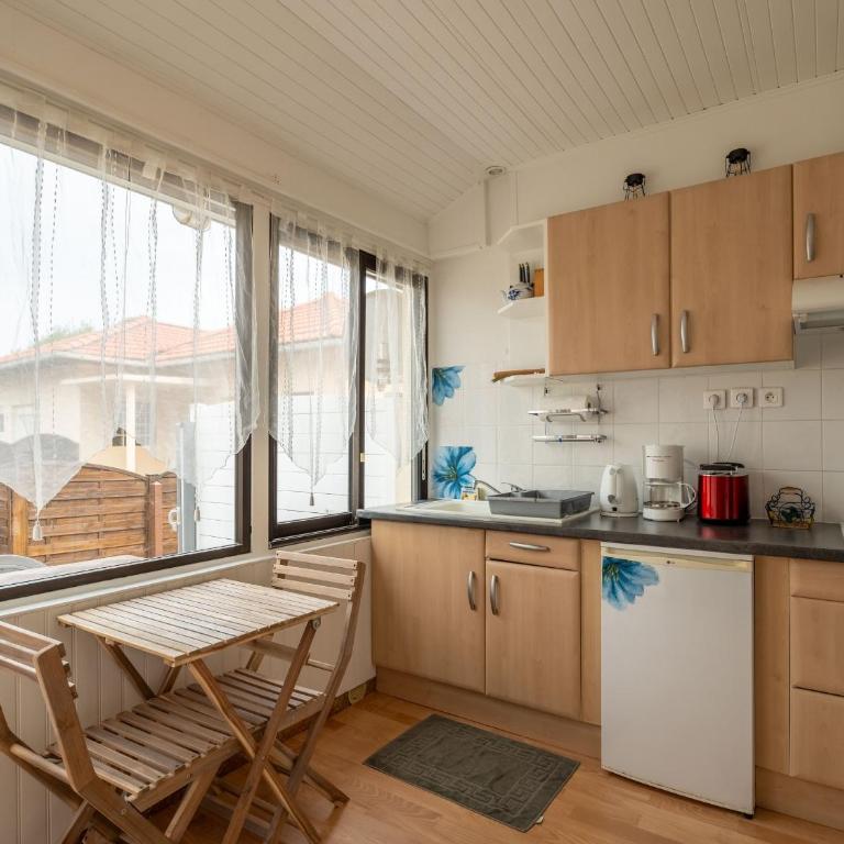 Appartement pour 3 à Mimizan Plage, à 50m de l'océan avec terrasse et parking, ménage inclus - FR-1-50-123 - Appartement - 6
