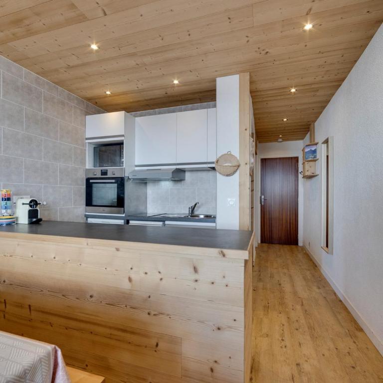 Appartement rénové 2 pièces, proche pistes, balcon - FR-1-502-575 - Apartment - 11