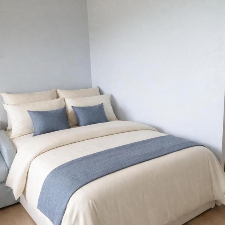 VUE MER EXCEPTIONNELLE !! Studio calme et lumineux sur la prestigieuse route des Sanguinaires à Ajaccio - Apartment mit 1 Schlafzimmer - 10