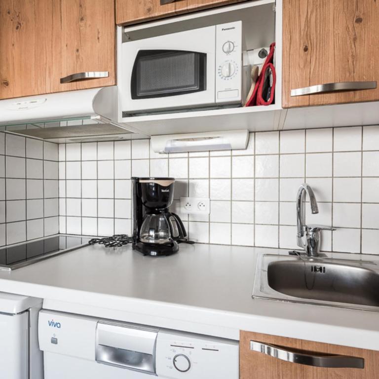 Studio confortable proche pistes, balcon sud, 4 pers - FR-1-502-419 - Studio - 10