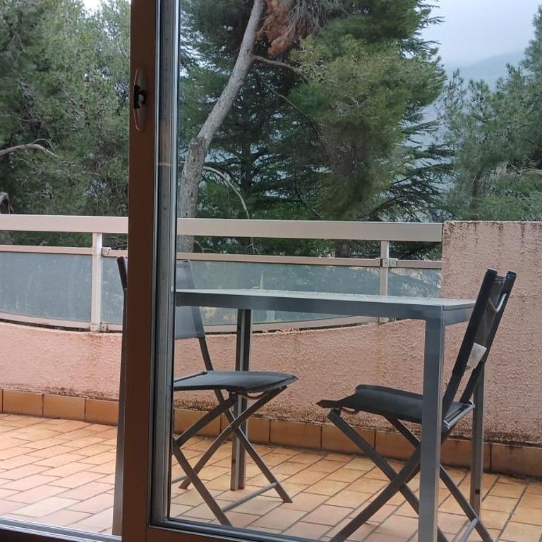 Bel F2 terrasse SUD à 5 min thermes - One-Bedroom Apartment - 21