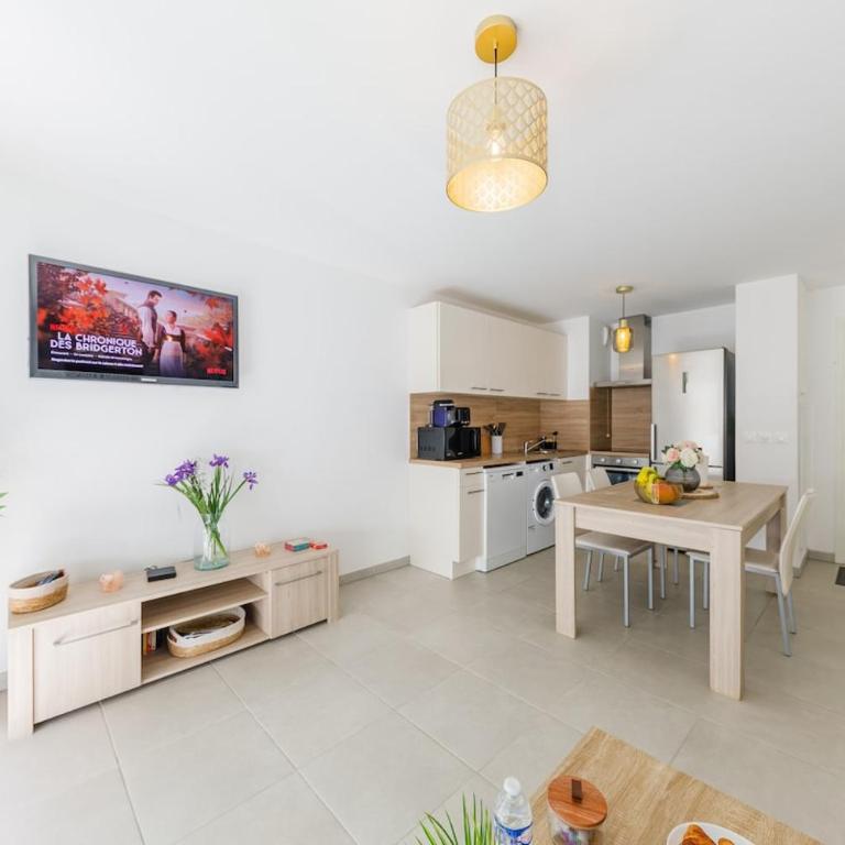 Lumineux T2 Avec balcon, Netflix à Nice - Appartement 2 Chambres - 20