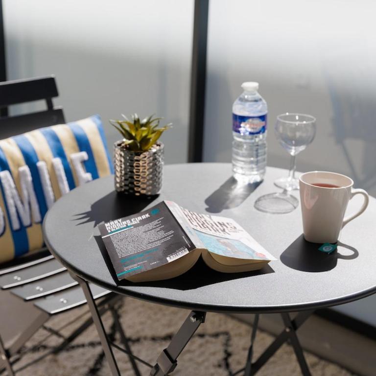 Lumineux T2 Avec balcon, Netflix à Nice - Appartement 2 Chambres - 31