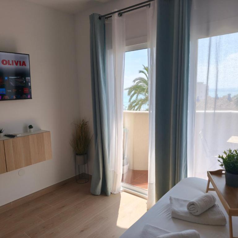 Benalbeach Casa Kito Costa 1ª Linea de Playa - Estudio con vistas al mar - 5