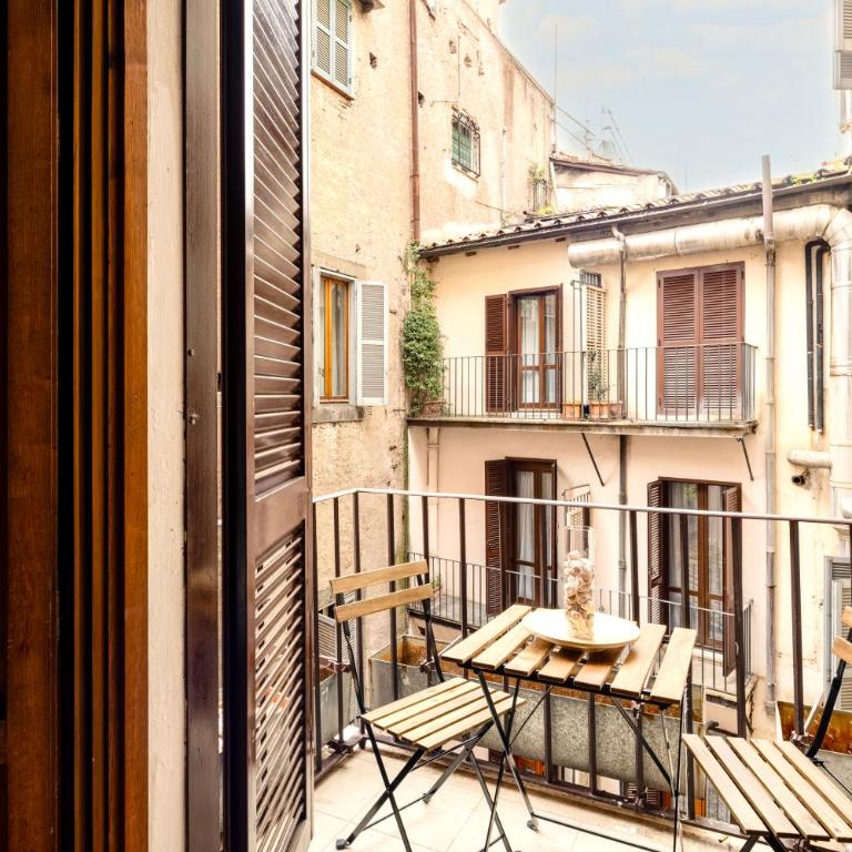 Grand Roman Apartment Steps from the Pantheon - Appartamento con 2 Camere da Letto - 10