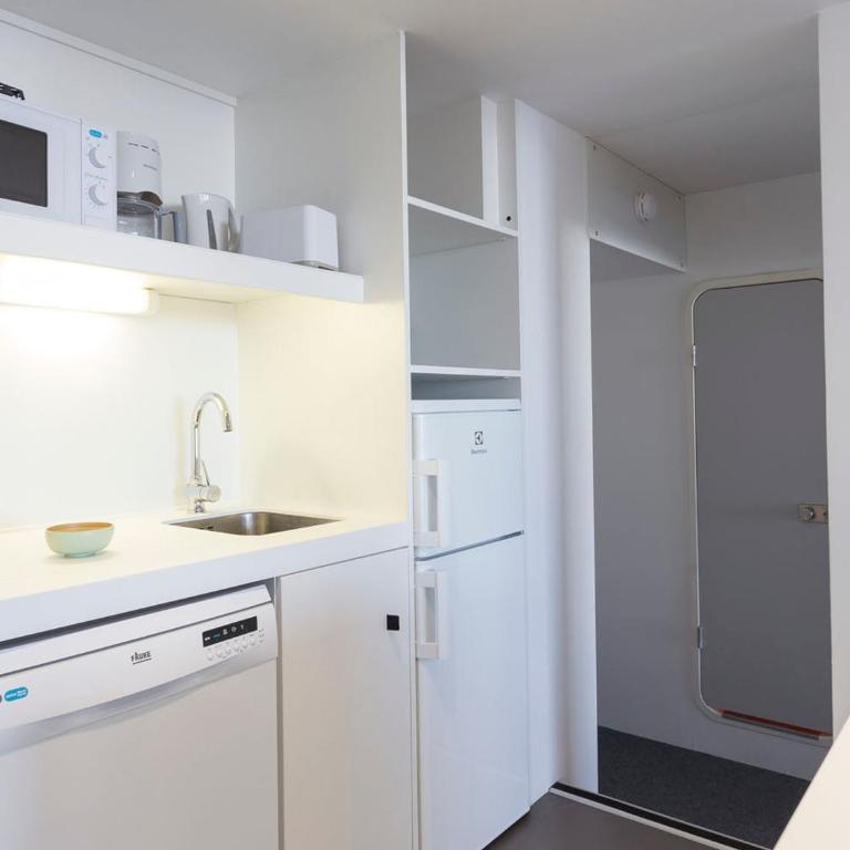 Appartement rénové 3 pièces avec balcon et WIFI - FR-1-346-533 - Appartement - 15