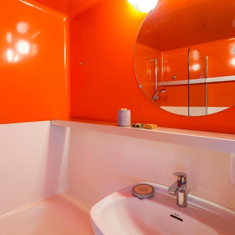 Appartement rénové 3 pièces avec balcon et WIFI - FR-1-346-533 - Appartement - 16