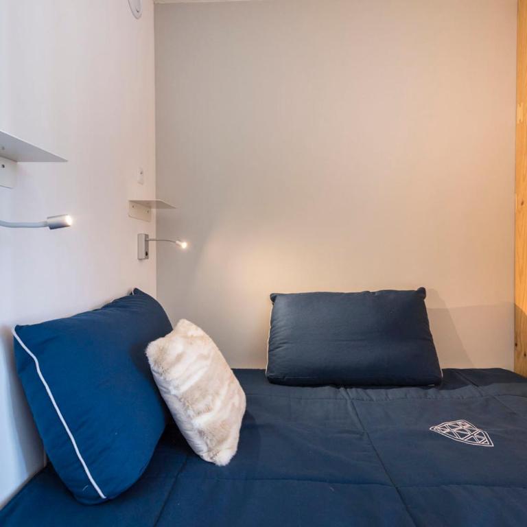 Appartement rénové 3 pièces avec balcon et WIFI - FR-1-346-533 - Appartement - 23