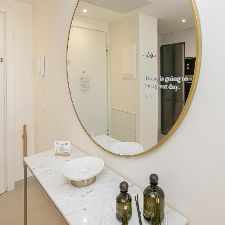 Modern Golf Oasis Mijas Pool, Terrace & Parking - Apartamento - 74