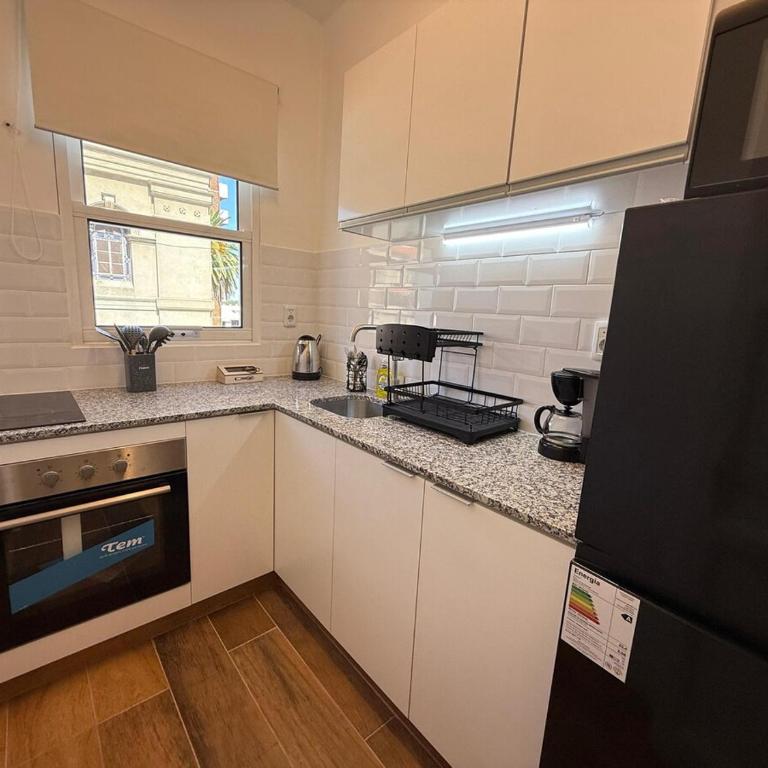 Monoambiente moderno en pleno centro - Apartamento Superior - 14