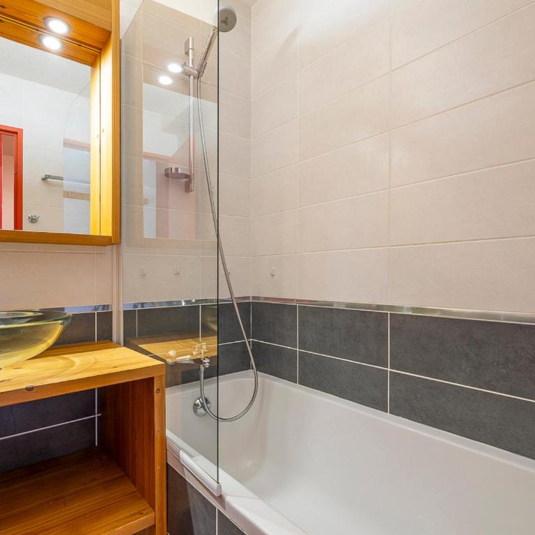 Charmant 2 pièces cabine au centre, 6 personnes - Appartement 1 Chambre - 11