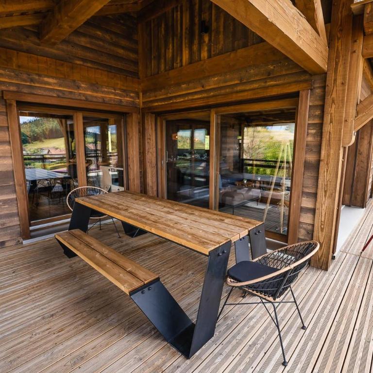Perle Noire chalet dexception avec jacuzzi et saun - Maison de Vacances - 33
