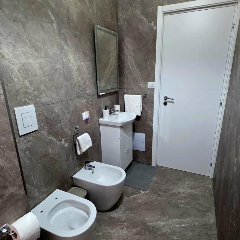 Nostra Casa - Appartamento con 2 Camere da Letto - 7