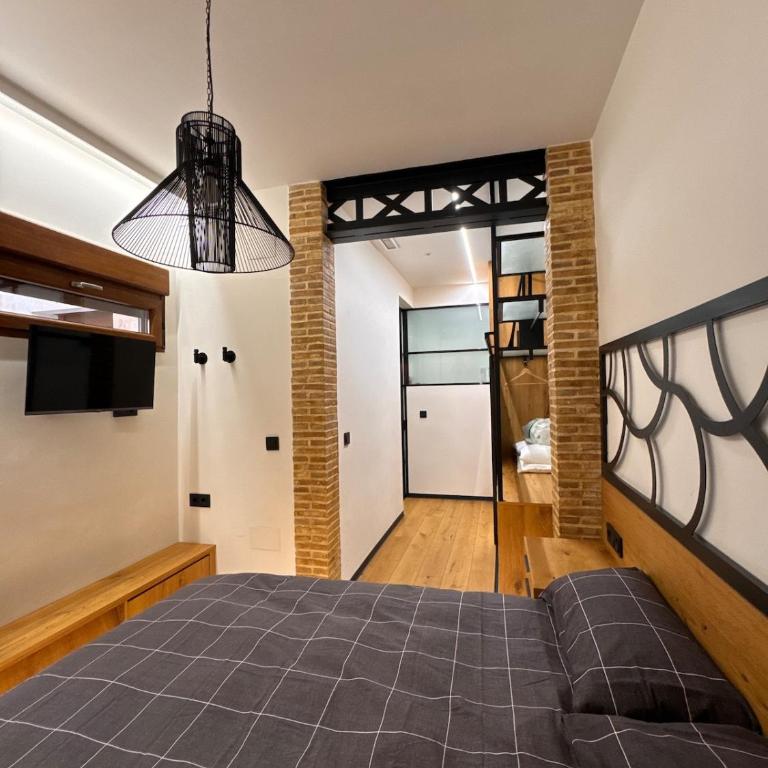 Elegant apartment in central Alicante - Two-Bedroom Apartment - 12