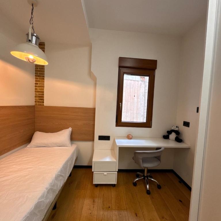 Elegant apartment in central Alicante - Two-Bedroom Apartment - 38