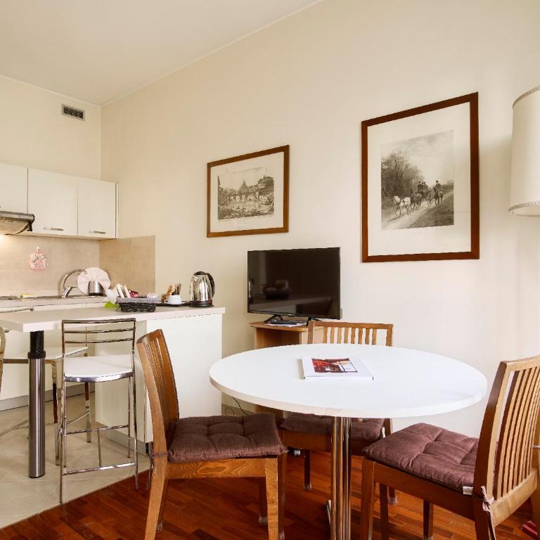 Albergo Residence Zara & Domus Lagosta - One-Bedroom Apartment with Garden View - 5