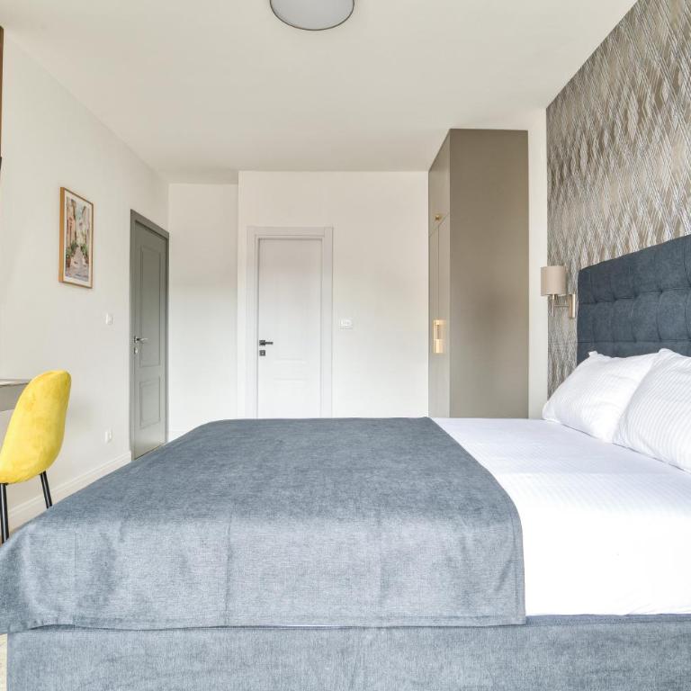 Gama residence - Double Room with Balcony - 27