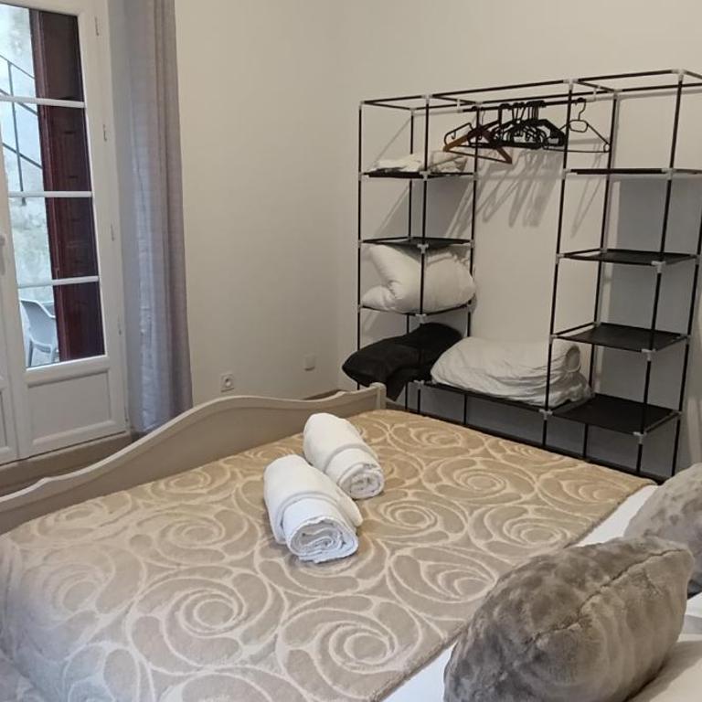 apt 5, 1er étage, un T2 avec terrasse, 4 couchages - Apartamento de 1 dormitorio - 11