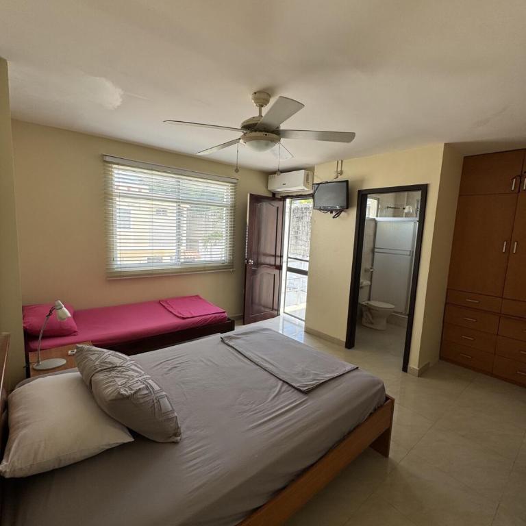 Hermosa Casa en Playas con salida privada al mar - Three-Bedroom House - 6