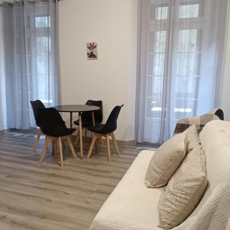 apt 5, 1er étage, un T2 avec terrasse, 4 couchages - Apartamento de 1 dormitorio - 6