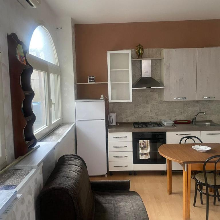 Casa Vacanza Petali di Pietra - Appartamento con 1 Camera da Letto - 1